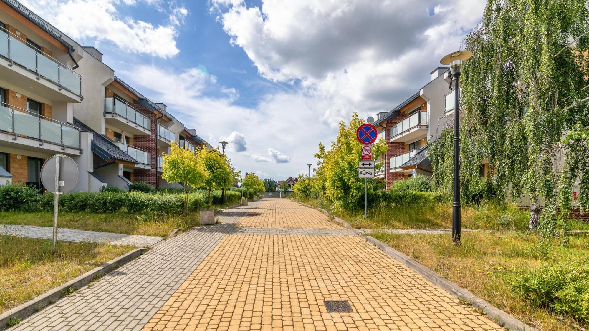 Apartamenty Piamola Jantar Park Zewnętrze zdjęcie